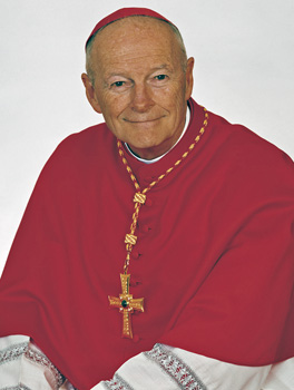 Cardinal Still Preaches to Faithful, And to Choir of Religious Skeptics Cardinal Still Preaches to Faithful, And to Choir of Religious Skeptics