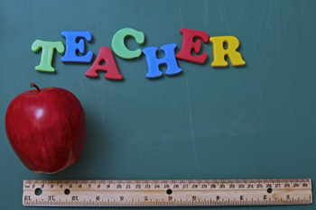 Schools Size Up Teachers Using Value-Added Evaluation Measures Schools Size Up Teachers Using Value-Added Evaluation Measures