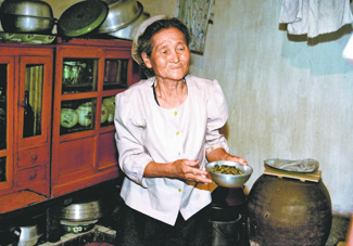 North Koreans Hungry — For Change, But Mostly for Food North Koreans Hungry — For Change, But Mostly for Food