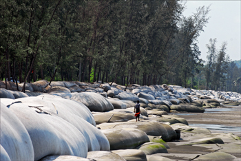 As Ground Zero of Climate Change, Bangladesh Braces for the Deluge As Ground Zero of Climate Change, Bangladesh Braces for the Deluge