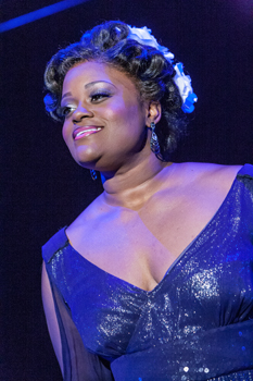 ‘Dreamgirls’ Soars With Musical Reverie at Signature ‘Dreamgirls’ Soars With Musical Reverie at Signature