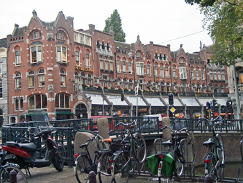 a5.netherlands.bicycles.amsterdam.story