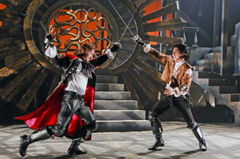 Normally Moving Synetic Attempts Mouthful in ‘Three Musketeers’ Normally Moving Synetic Attempts Mouthful in ‘Three Musketeers’
