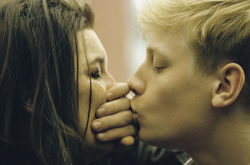 film.reviews.mommy.story