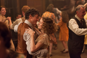 film.reviews.jimmys.hall.story