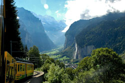 c1.gift.travel.swiss.alps.story