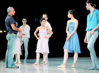 Dance ICONS Creates Online Clearinghouse for Choreographers Dance ICONS Creates Online Clearinghouse for Choreographers