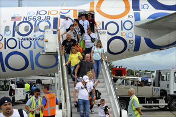 a6.cuba.plane.story