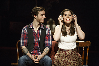 ‘Once’: Romantic Musical Isn’t Typical Guy-Meets-Girl Story ‘Once’: Romantic Musical Isn’t Typical Guy-Meets-Girl Story