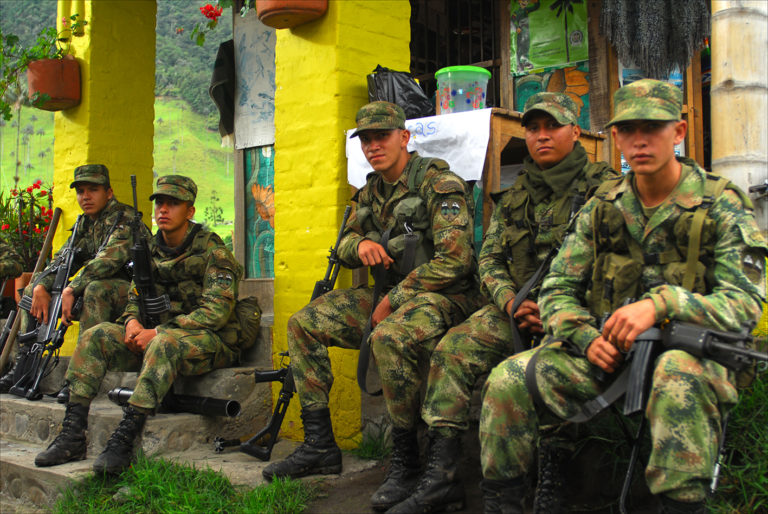 With elections looming, Pinzón praises warm US-Colombia ties With elections looming, Pinzón praises warm US-Colombia ties
